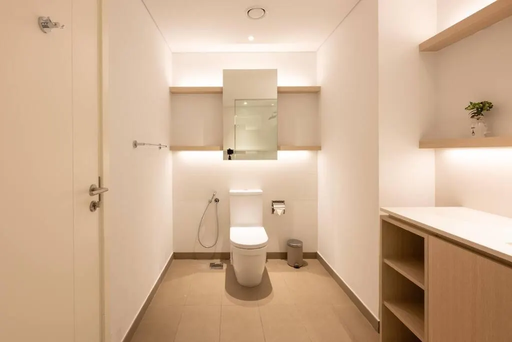 Spacious 2Br Apartment With Community View Dubai