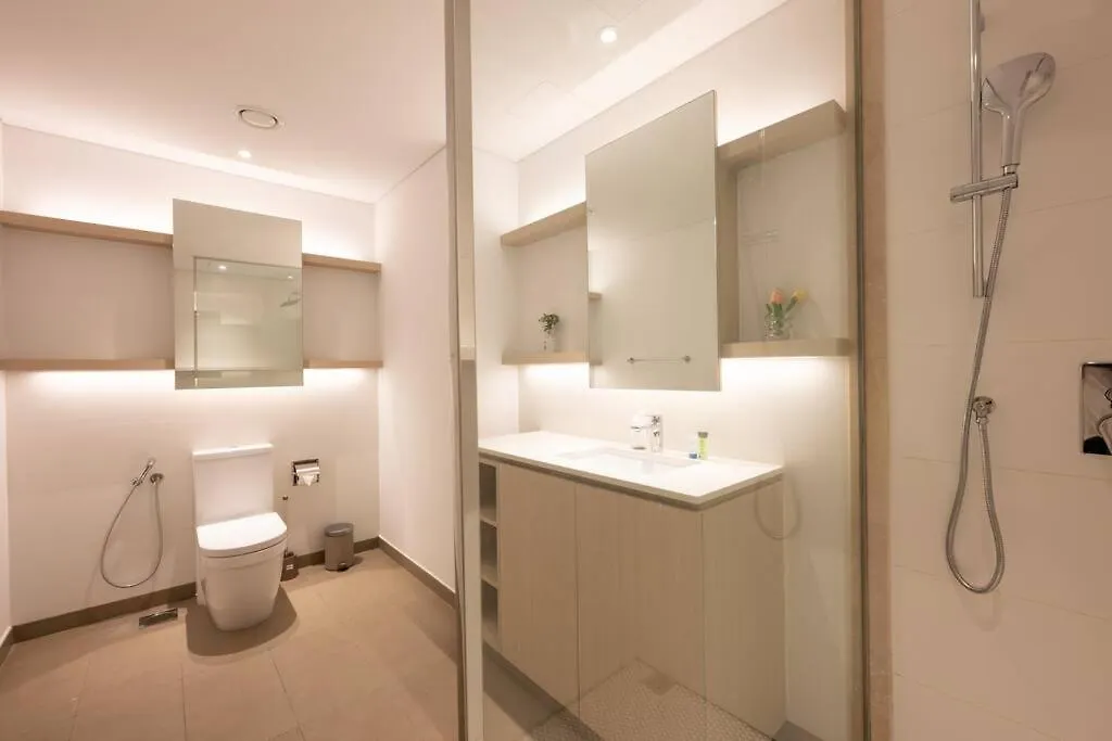 Spacious 2Br Apartment With Community View Dubai